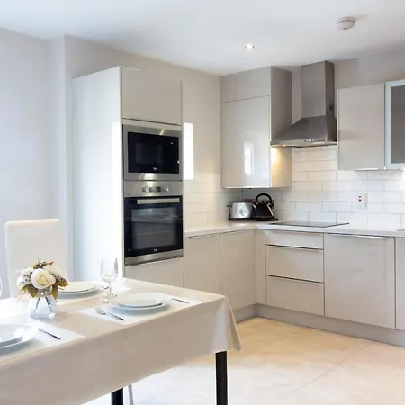 Guestready - Lovely With Balcony *
