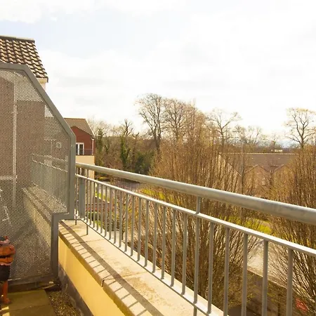 Guestready - Lovely With Balcony *