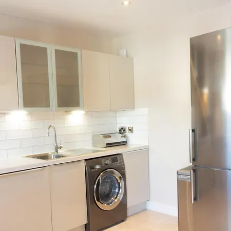 Guestready - Lovely With Balcony * Dublin