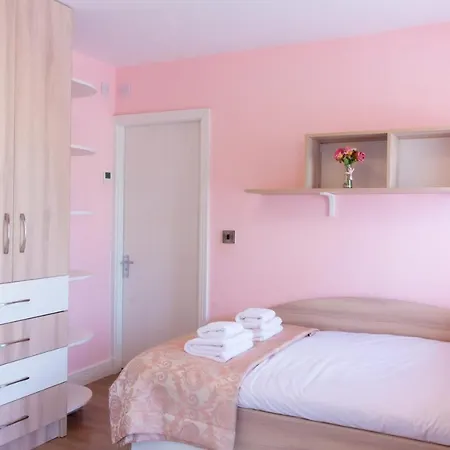 Guestready - Lovely With Balcony Dublin