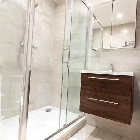 Guestready - Lovely With Balcony *