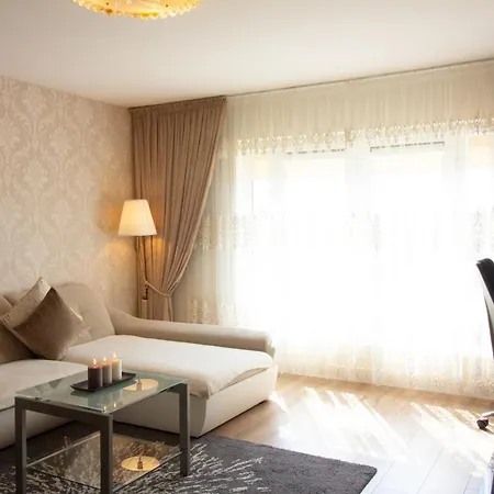 Guestready - Lovely With Balcony *